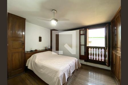 Casa à venda com 4 quartos, 343m² em Cachoeirinha, Belo Horizonte