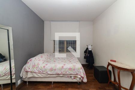 Apartamento para alugar com 4 quartos, 174m² em Santo Antônio, Belo Horizonte