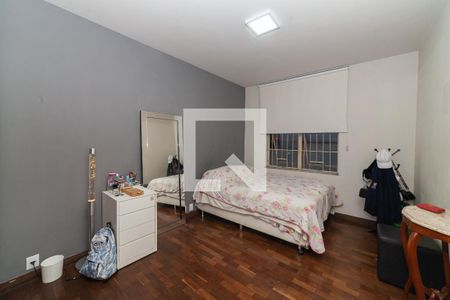 Apartamento para alugar com 4 quartos, 174m² em Santo Antônio, Belo Horizonte