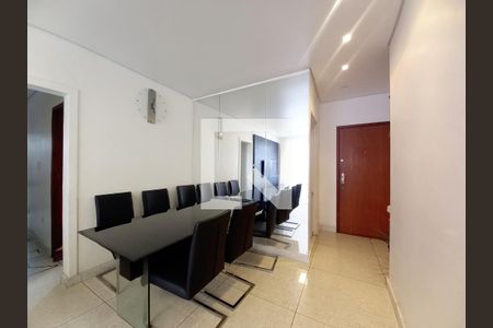 Apartamento à venda com 3 quartos, 153m² em Heliópolis, Belo Horizonte