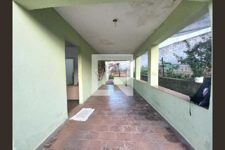 Casa à venda com 3 quartos, 720m² em Parque Turistas, Belo Horizonte