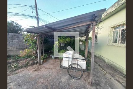 Casa à venda com 3 quartos, 720m² em Parque Turistas, Belo Horizonte