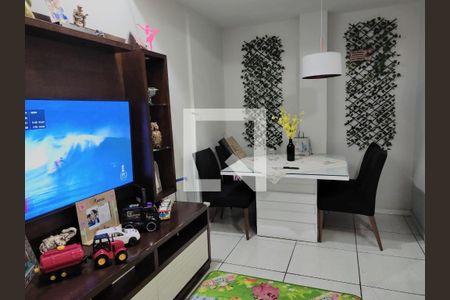 Casa à venda com 2 quartos, 65m² em Novo Eldorado, Contagem