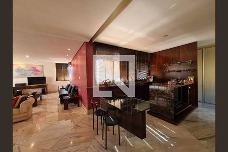 Apartamento à venda com 4 quartos, 235m² em Serra, Belo Horizonte