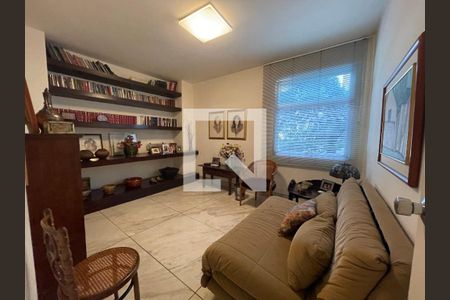 Apartamento para alugar com 5 quartos, 266m² em Savassi, Belo Horizonte