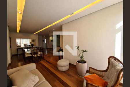 Apartamento à venda com 4 quartos, 410m² em Savassi, Belo Horizonte