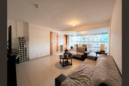 Apartamento à venda com 4 quartos, 136m² em Buritis, Belo Horizonte