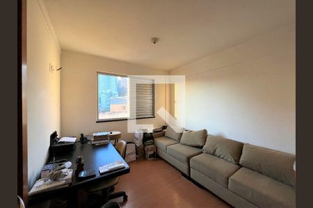 Apartamento à venda com 4 quartos, 136m² em Buritis, Belo Horizonte