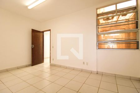 Casa à venda com 4 quartos, 320m² em Serra, Belo Horizonte
