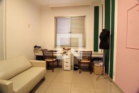 Apartamento para alugar com 4 quartos, 130m² em Buritis, Belo Horizonte