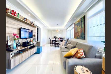 Apartamento à venda com 3 quartos, 113m² em Santo Antônio, Belo Horizonte