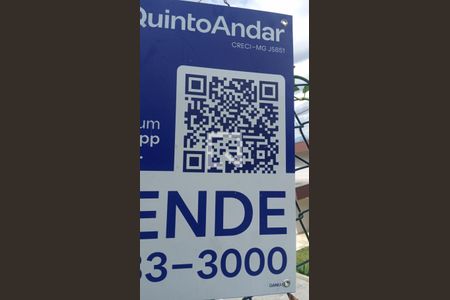 Casa de condomínio à venda com 380m², 3 quartos e 6 vagas Casa de condomínio à venda com 380m², 3 quartos e 6 vagasplaquinha instalada