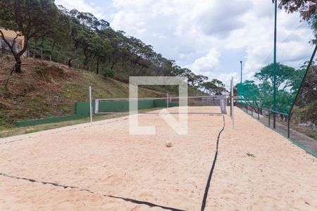 Casa de condomínio à venda com 380m², 3 quartos e 6 vagas Casa de condomínio à venda com 380m², 3 quartos e 6 vagasQuadra Esportiva - area comun