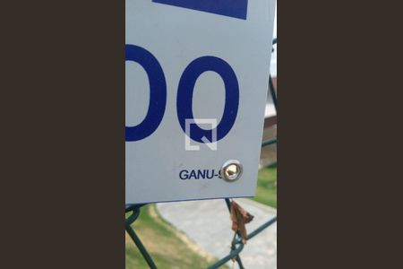 Casa de condomínio à venda com 380m², 3 quartos e 6 vagas Casa de condomínio à venda com 380m², 3 quartos e 6 vagasplaquinha instalada