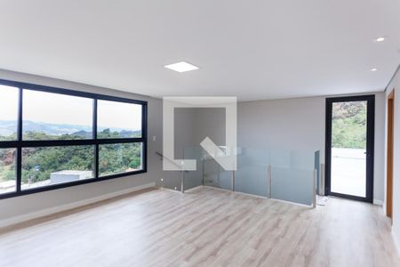 Casa de condomínio à venda com 380m², 3 quartos e 6 vagas Casa de condomínio à venda com 380m², 3 quartos e 6 vagassala 2