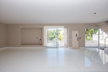 Sala de casa à venda com 4 quartos, 449m² em São Bento, Belo Horizonte