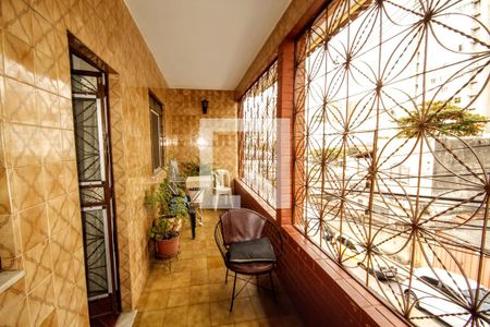 Casa à venda com 5 quartos, 305m² em Nova Granada, Belo Horizonte