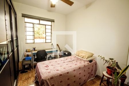 Casa à venda com 5 quartos, 305m² em Nova Granada, Belo Horizonte
