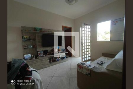 Casa à venda com 3 quartos, 300m² em Ouro Preto, Belo Horizonte