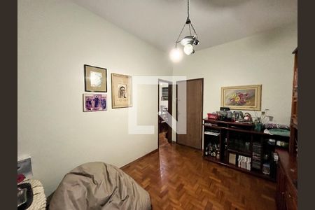 Apartamento à venda com 3 quartos, 120m² em Carmo, Belo Horizonte