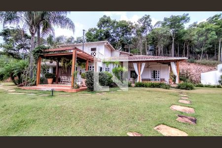 Casa à venda com 600m², 4 quartos e 10 vagas