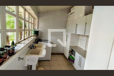 Casa à venda com 600m², 4 quartos e 10 vagas