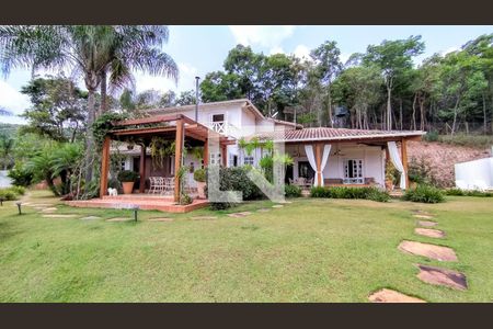 Casa à venda com 600m², 4 quartos e 10 vagas