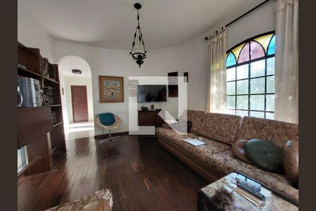 Casa à venda com 4 quartos, 278m² em Itapoã, Belo Horizonte