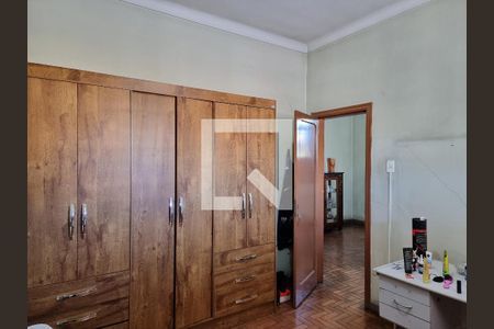 Casa à venda com 4 quartos, 419m² em Cachoeirinha, Belo Horizonte