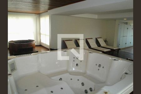 Apartamento à venda com 388m², 4 quartos e 3 vagas