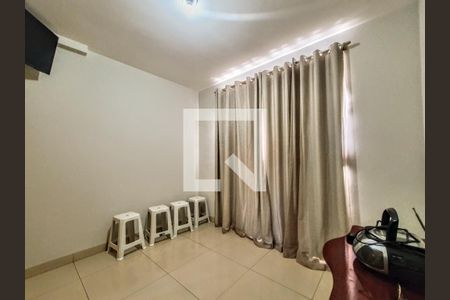 Apartamento para alugar com 3 quartos, 164m² em Itapoã, Belo Horizonte