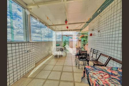 Apartamento para alugar com 164m², 3 quartos e 2 vagas