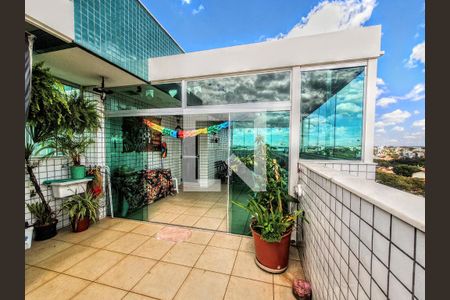 Apartamento para alugar com 164m², 3 quartos e 2 vagas