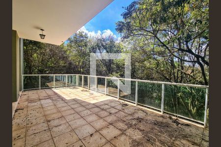 Casa de Condomínio à venda com 5 quartos, 456m² em Pasárgada, Nova Lima