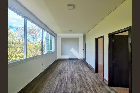 Casa de Condomínio à venda com 5 quartos, 456m² em Pasárgada, Nova Lima