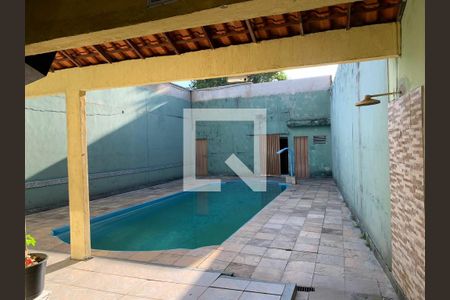 Casa à venda com 4 quartos, 800m² em Planalto, Belo Horizonte