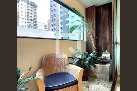 Apartamento à venda com 4 quartos, 120m² em Savassi, Belo Horizonte