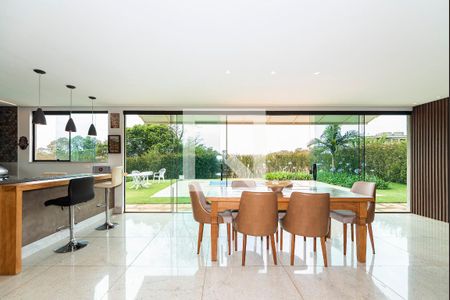Casa de Condomínio para alugar com 4 quartos, 320m² em São José, Itabirito