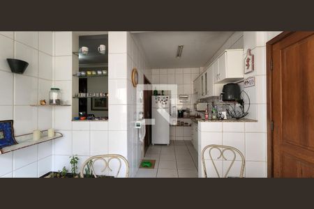 Apartamento à venda com 3 quartos, 100m² em Gutierrez, Belo Horizonte