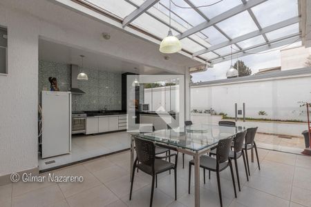 Casa de condomínio à venda com 400m², 5 quartos e 4 vagas