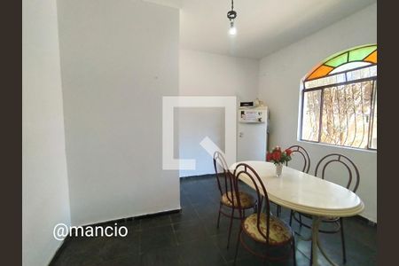 Casa à venda com 3 quartos, 236m² em Mantiqueira, Belo Horizonte