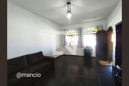 Casa à venda com 3 quartos, 236m² em Mantiqueira, Belo Horizonte