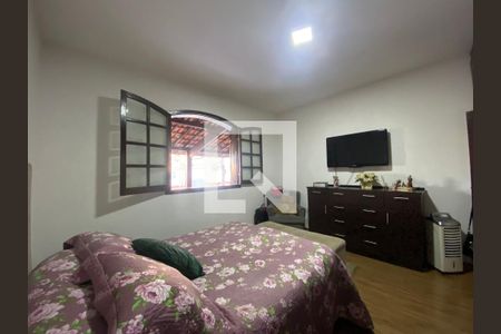 Casa para alugar com 3 quartos, 264m² em Estrela do Oriente, Belo Horizonte
