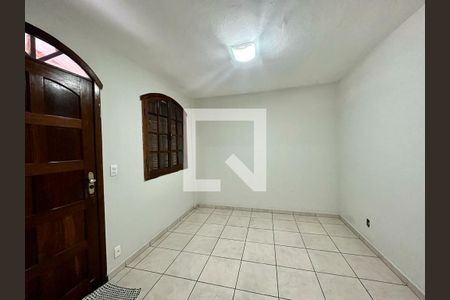 Casa à venda com 4 quartos, 160m² em Novo Eldorado, Contagem