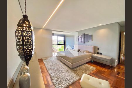 Casa de condomínio à venda com 494m², 4 quartos e 5 vagas