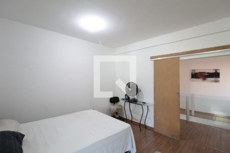 Suite de casa para alugar com 3 quartos, 185m² em Rio Branco, Belo Horizonte