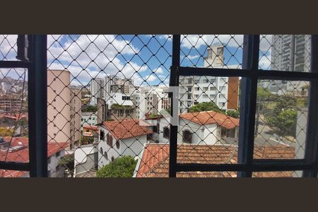 Apartamento à venda com 3 quartos, 100m² em Vila Paris, Belo Horizonte