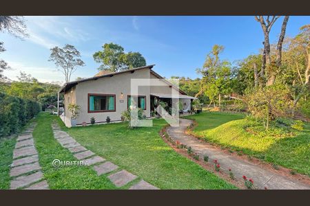 Casa de Condomínio para alugar com 3 quartos, 235m² em Casa Branca , Brumadinho