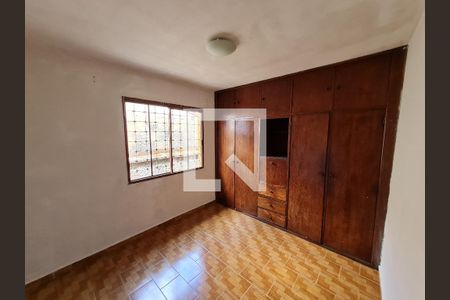 Casa à venda com 3 quartos, 190m² em Alípio de Melo, Belo Horizonte