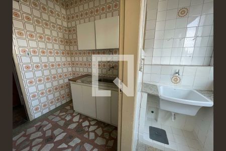 Apartamento à venda com 2 quartos, 70m² em Centro, Belo Horizonte